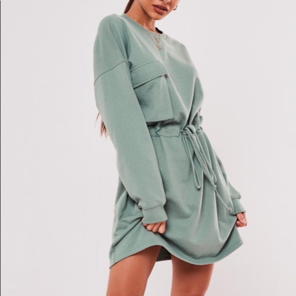 Size 0 Missguided pocket tie waist sweater dress